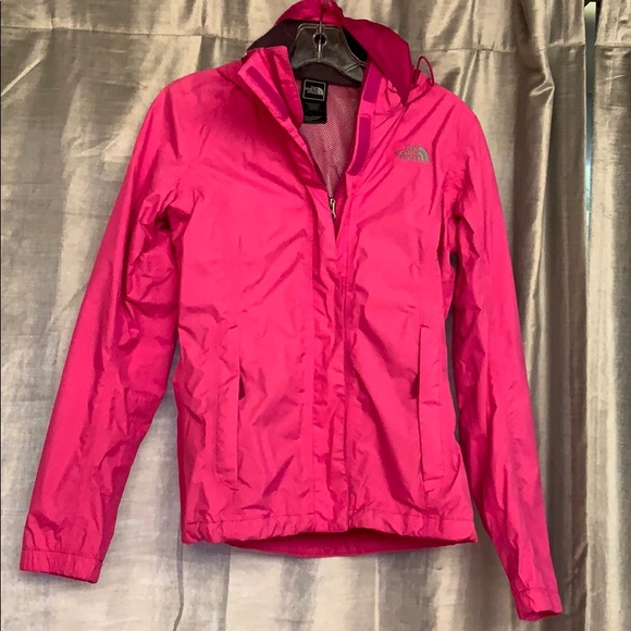 North Face pink wind breaker - Picture 2 of 2